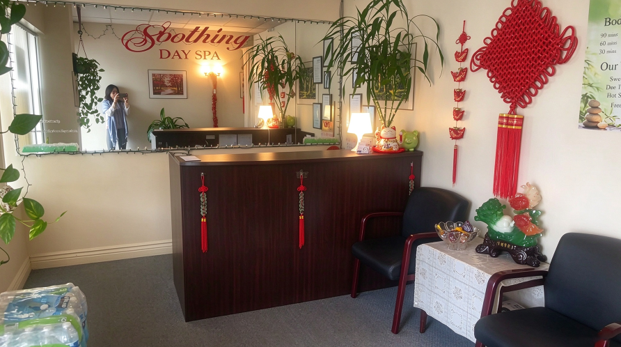 New Soothing Day Spa Storefront